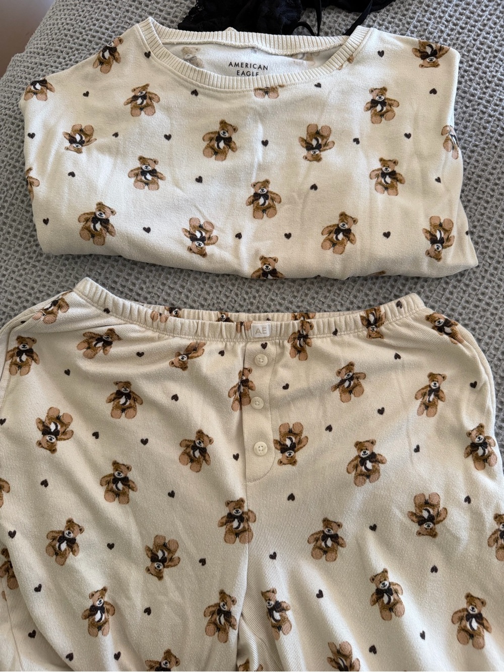 American Eagle Outfitters Cream Teddy Bear Print Lounge Set
